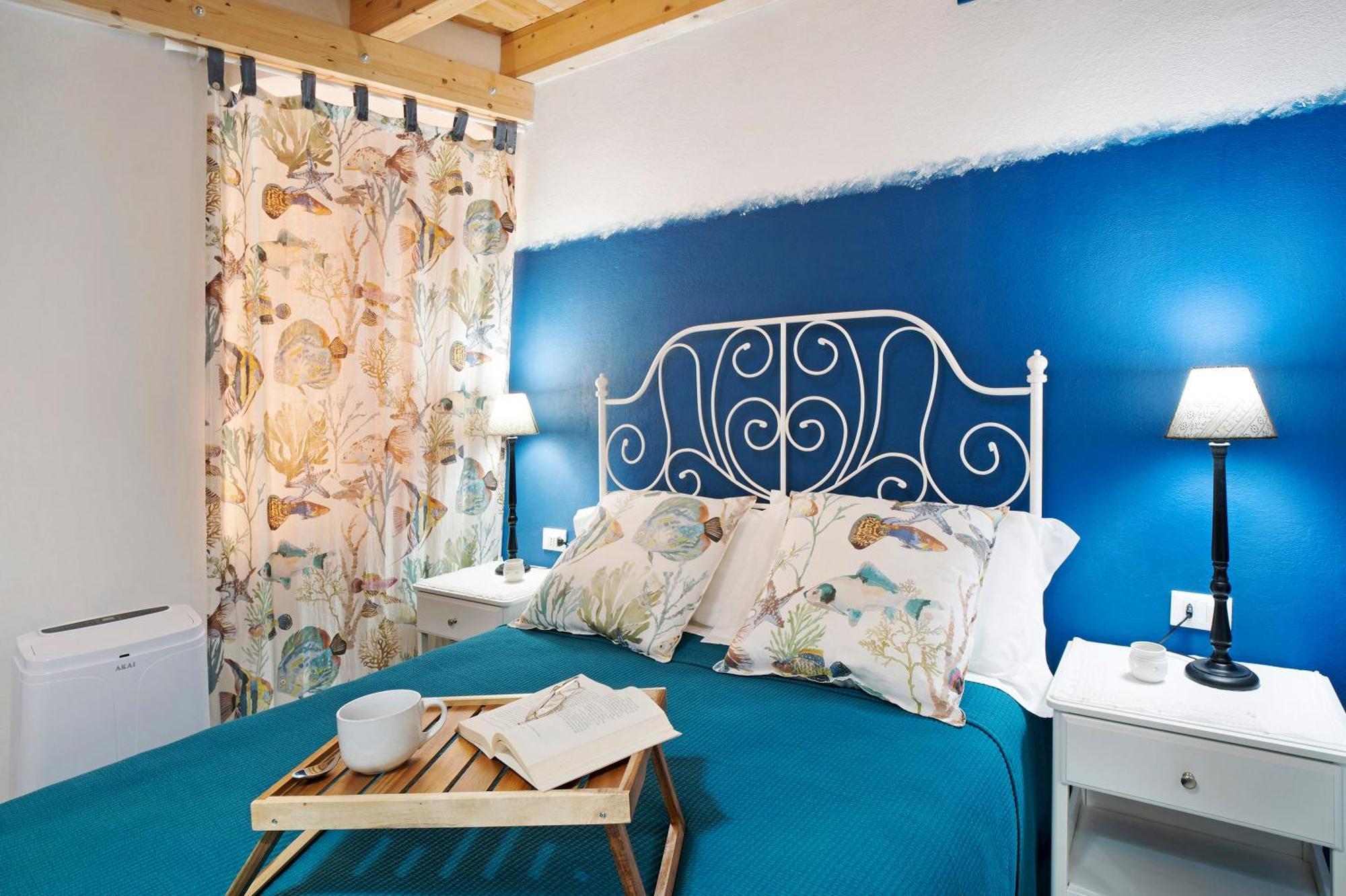 La Casa Incantata San Bartolomeo Al Mare Esterno foto